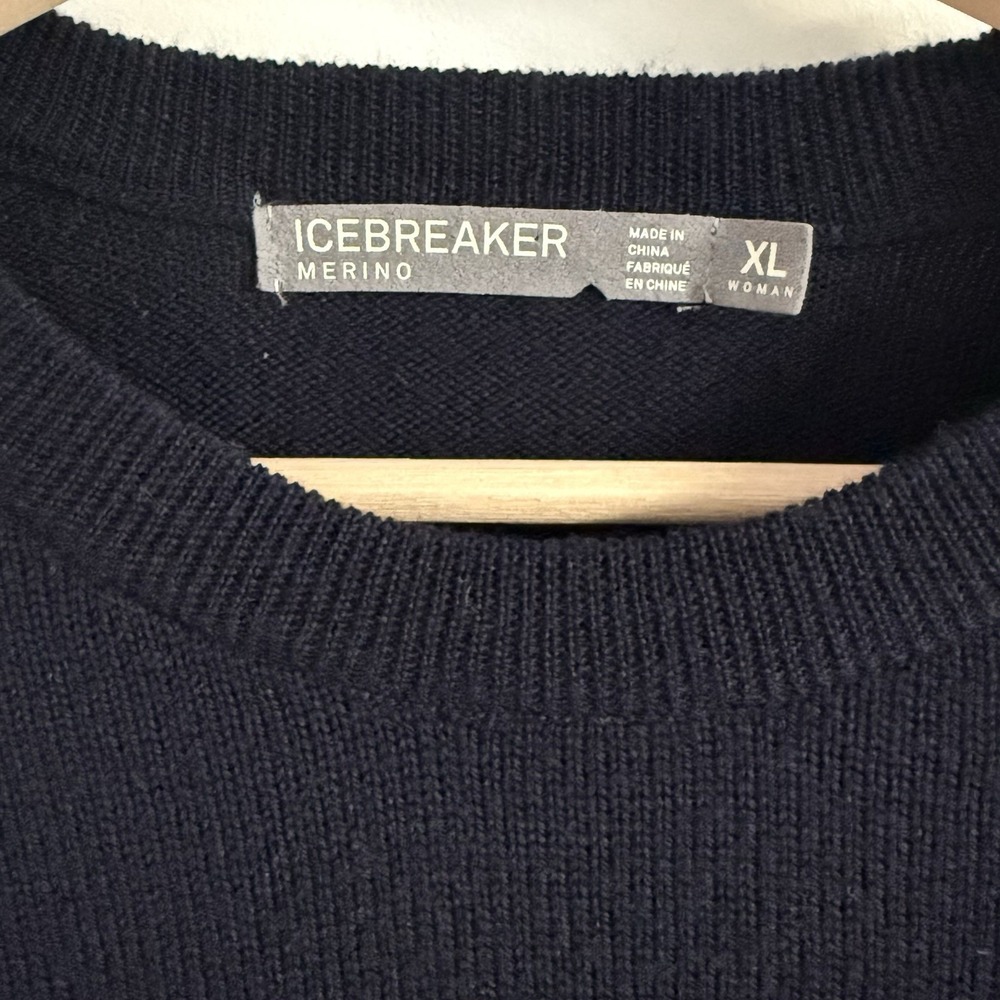 Icebreaker Sweater Men's XL Navy 100% Merino Wool Crew Neck Preppy Ski Luxury - Picture 4 of 9